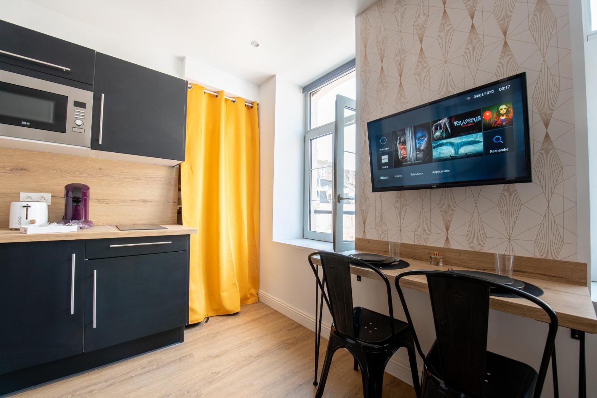 Au Nouveau Boulonnais - 4 Appartements Charmants Pour Couples, Familles Et Groupe D'Amis, Vieille Ville Et Centre Ville De Boulogne Sur Mer Ngoại thất bức ảnh